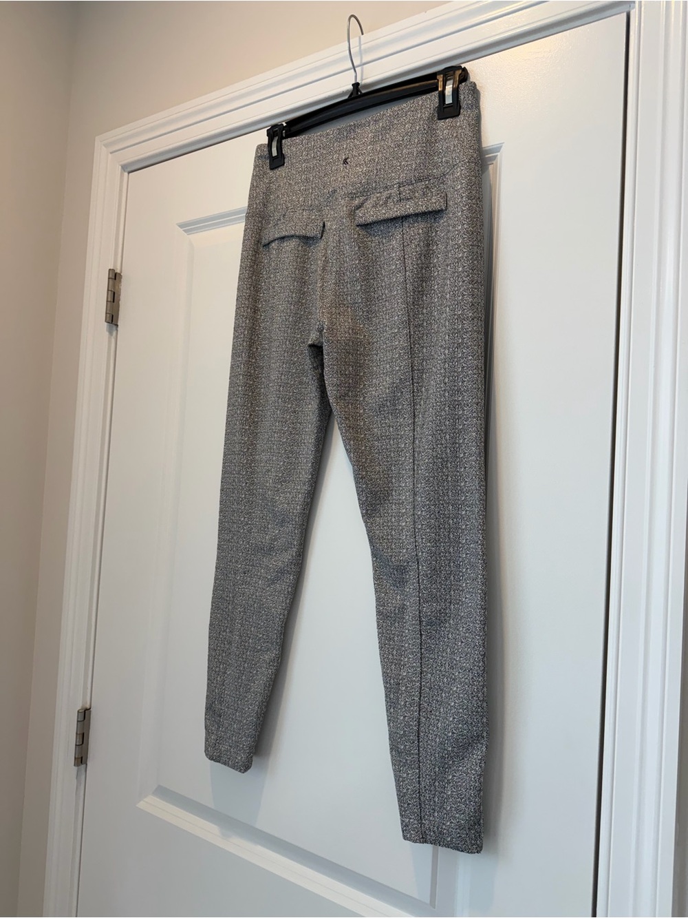 Marbled Gray Leggings by Kyodan